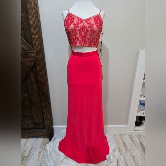 Adrianna Papell Petite AP1E201024 Two-Piece Beaded Sheath Gown NWT size 2P Red - Picture 4 of 7